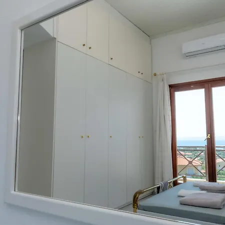 Sea View Maisonette Close To Neos Marmaras Semesterbostad